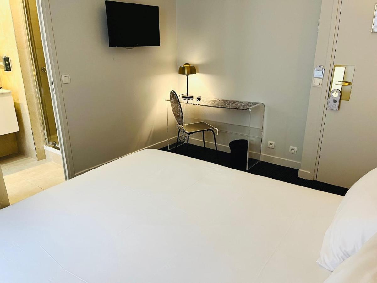 Hotel Le Cardinal Rueil Centre Eksteriør billede