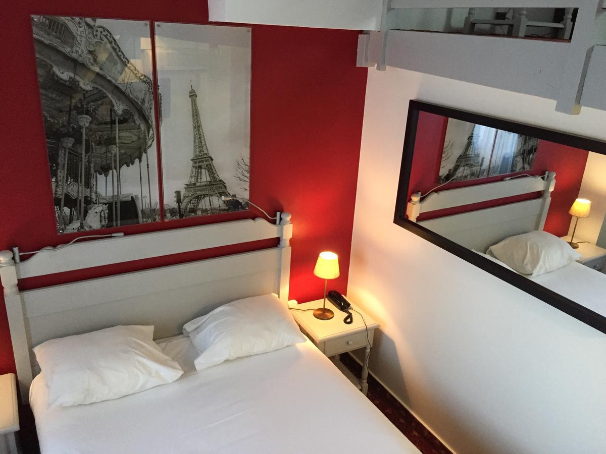 Hotel Le Cardinal Rueil Centre Eksteriør billede