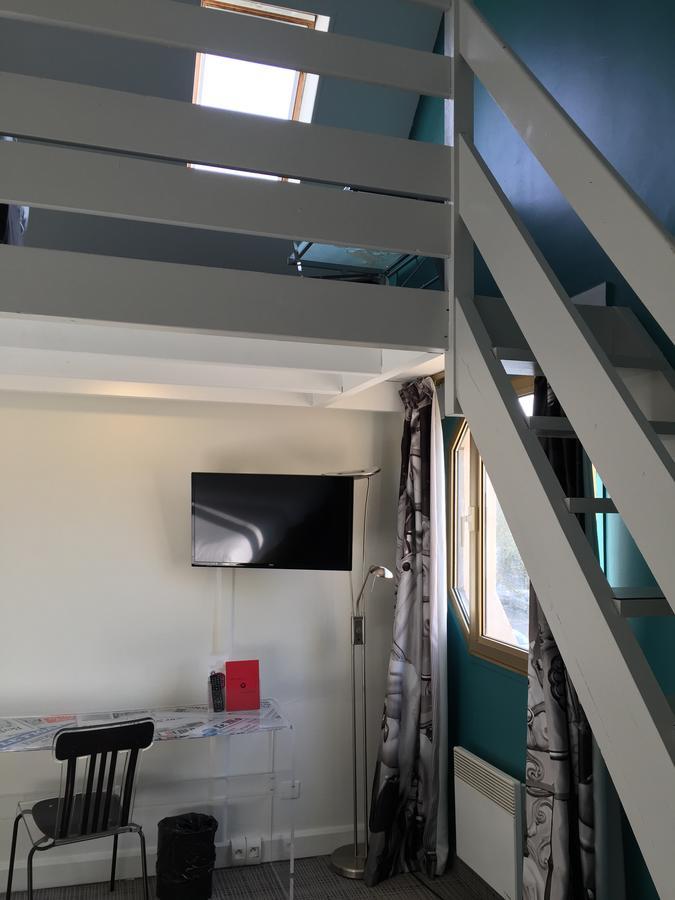 Hotel Le Cardinal Rueil Centre Eksteriør billede